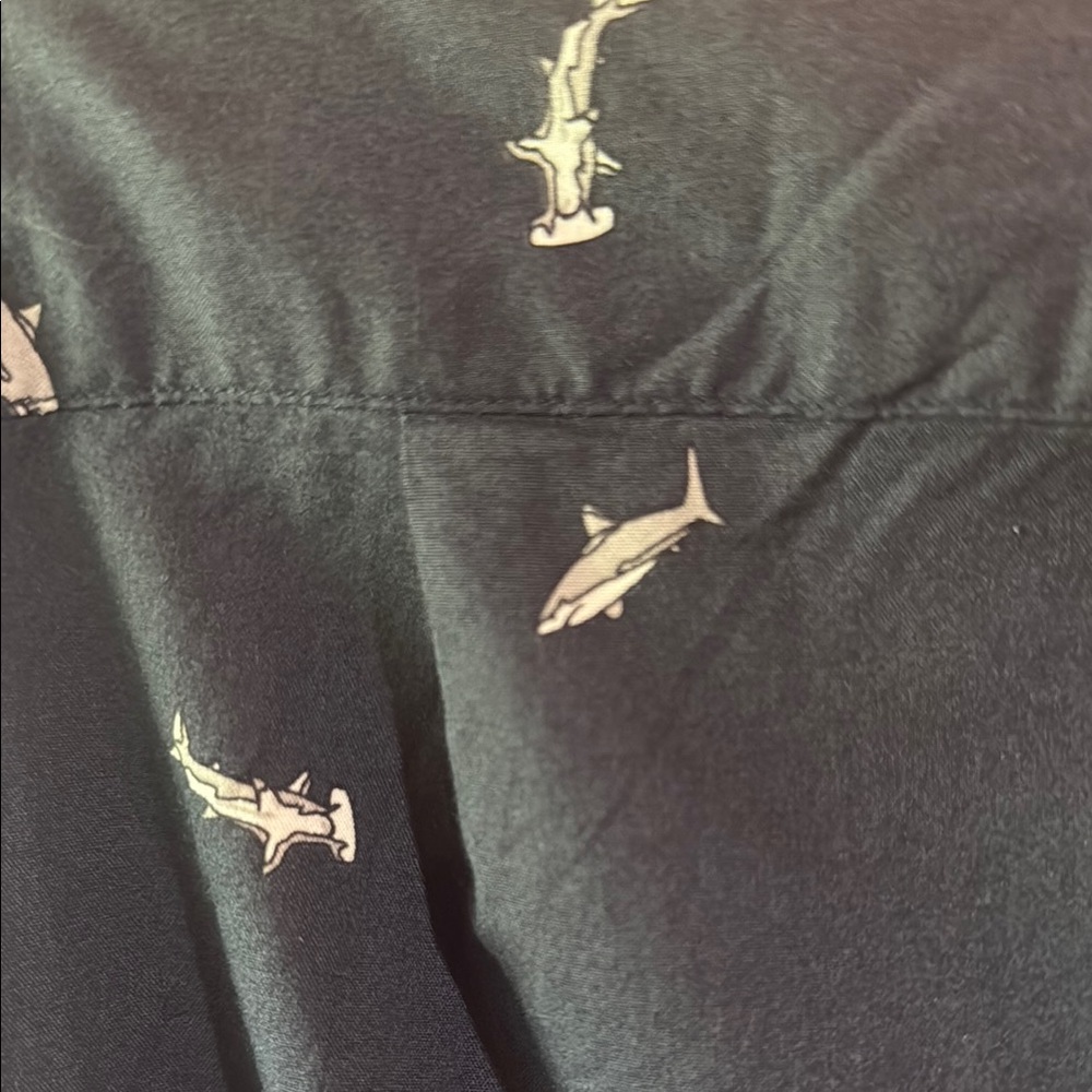 Men's Navy Blue Shark Patterned Nautica Shirt - Discovery Shark Week - Picture 4 of 9
